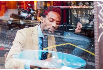 Cours street Photography